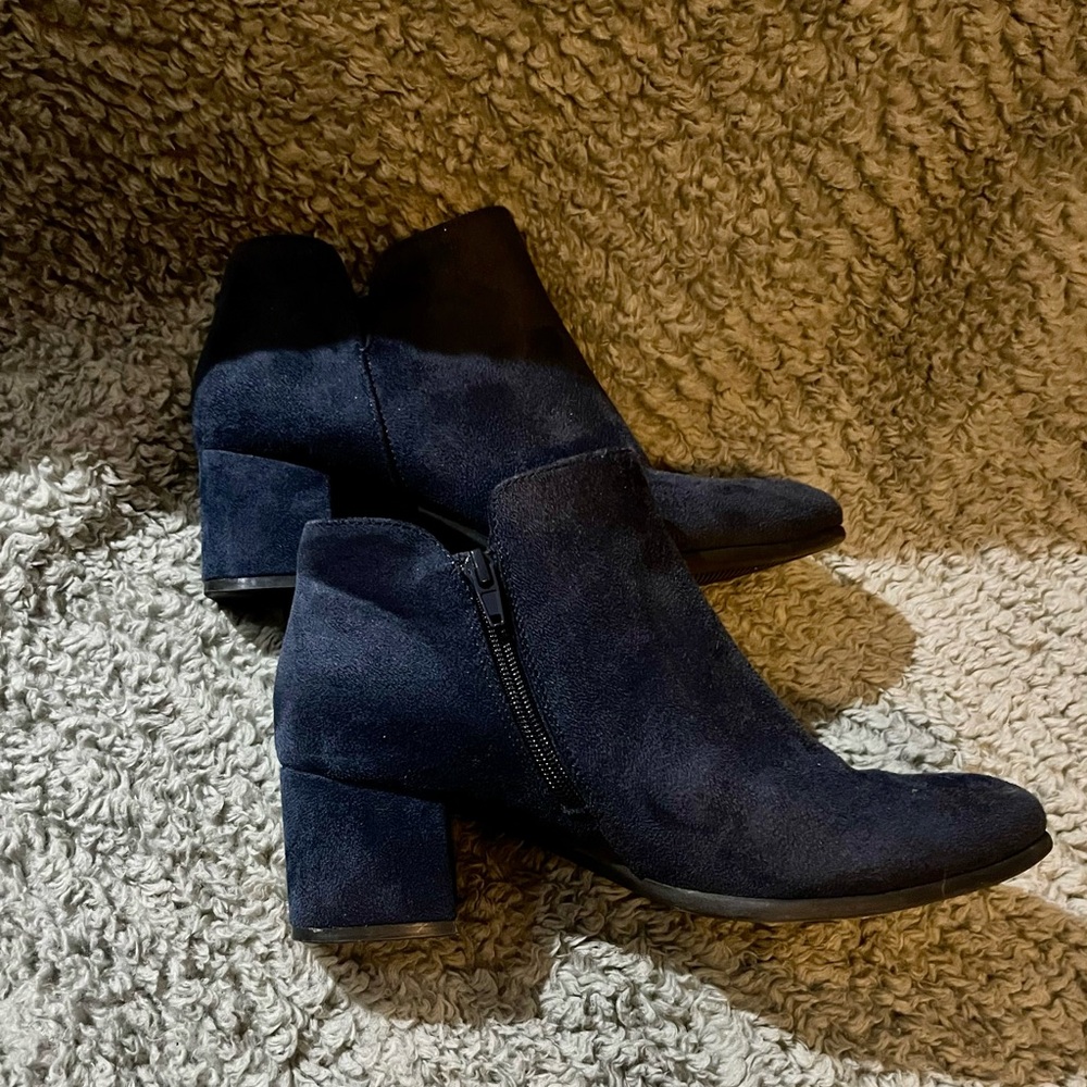 KIM ROGERS Renley Booties - Picture 2 of 5